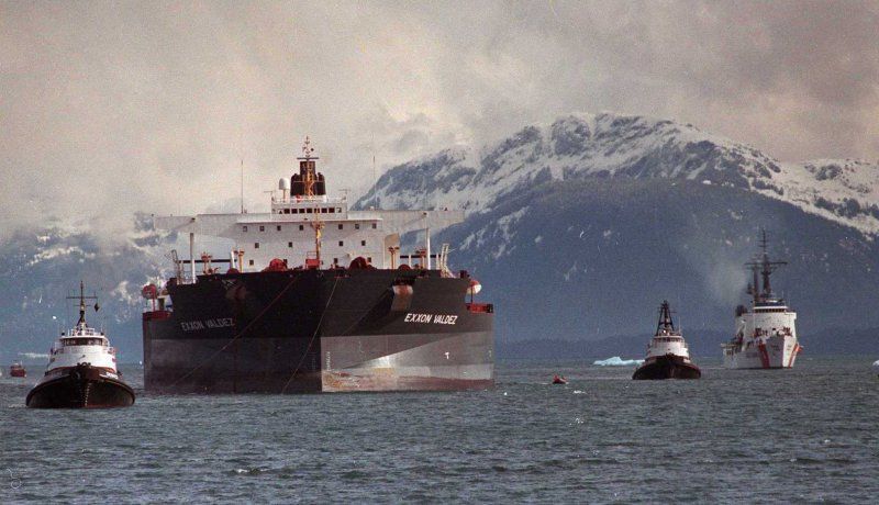 Танкер Exxon Valdez