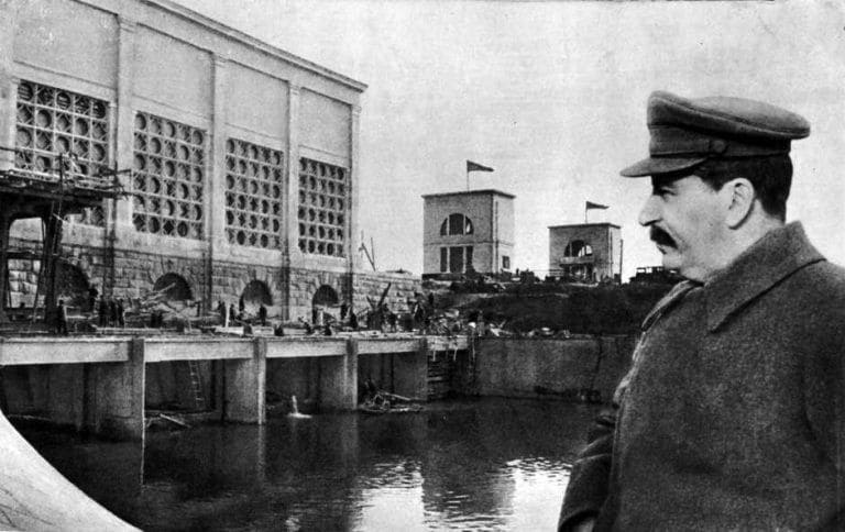 Сталин на канале Москва-Волга 22 апреля 1937 года