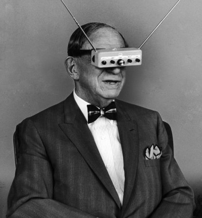 Телевизионные очки. 1963 год. Прибор так и не появился на свет.