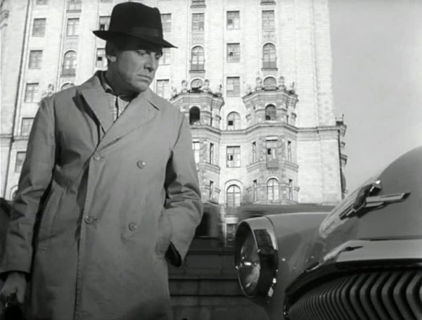 Кадр из фильма Берегись автомобиля (1966)