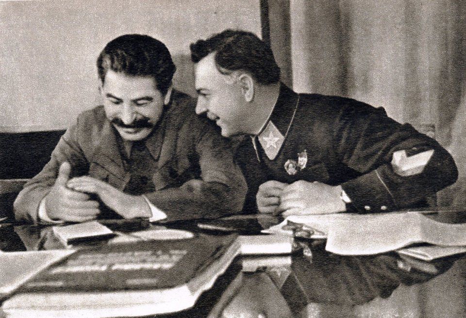 Климент Ворошилов и Иосиф Сталин