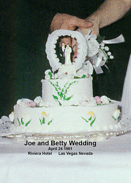 Свадебный торт Бетти Бросмер и Джо Вейдера. 24 апреля 1961 года