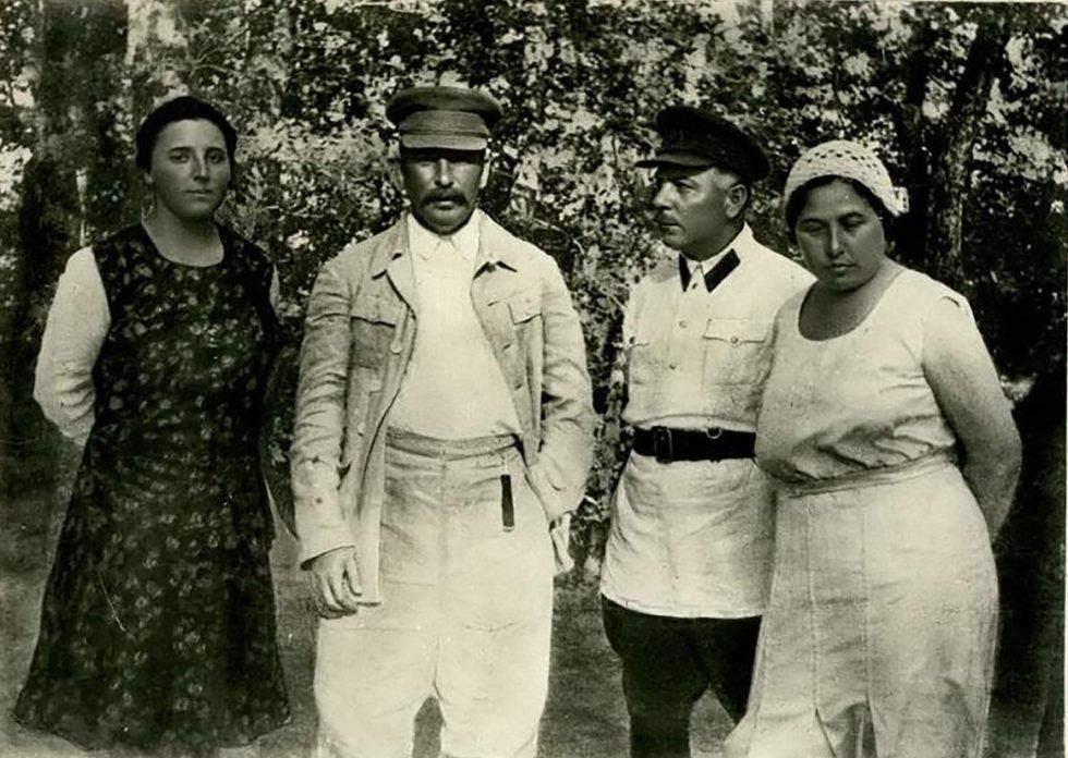 Надежда Аллилуева, Иосиф Сталин, Климент Ворошилов и Екатерина Ворошилова