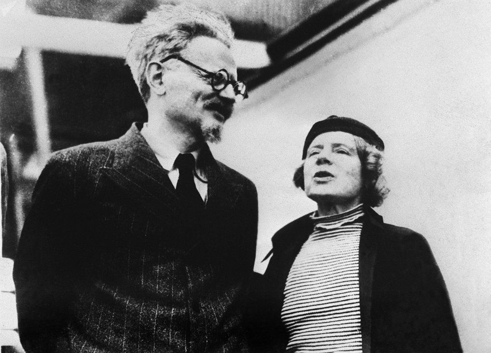 Лев Троцкий и его супруга Наталья Седова в Мексике